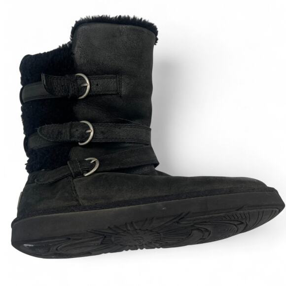 UGG | 7 | Becket Water Resistance Sherpa Suede Boots Womens Black Winter - Picture 2 of 6